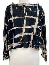 Load image into Gallery viewer, Cynthia Ashby MESH PULLOVER
