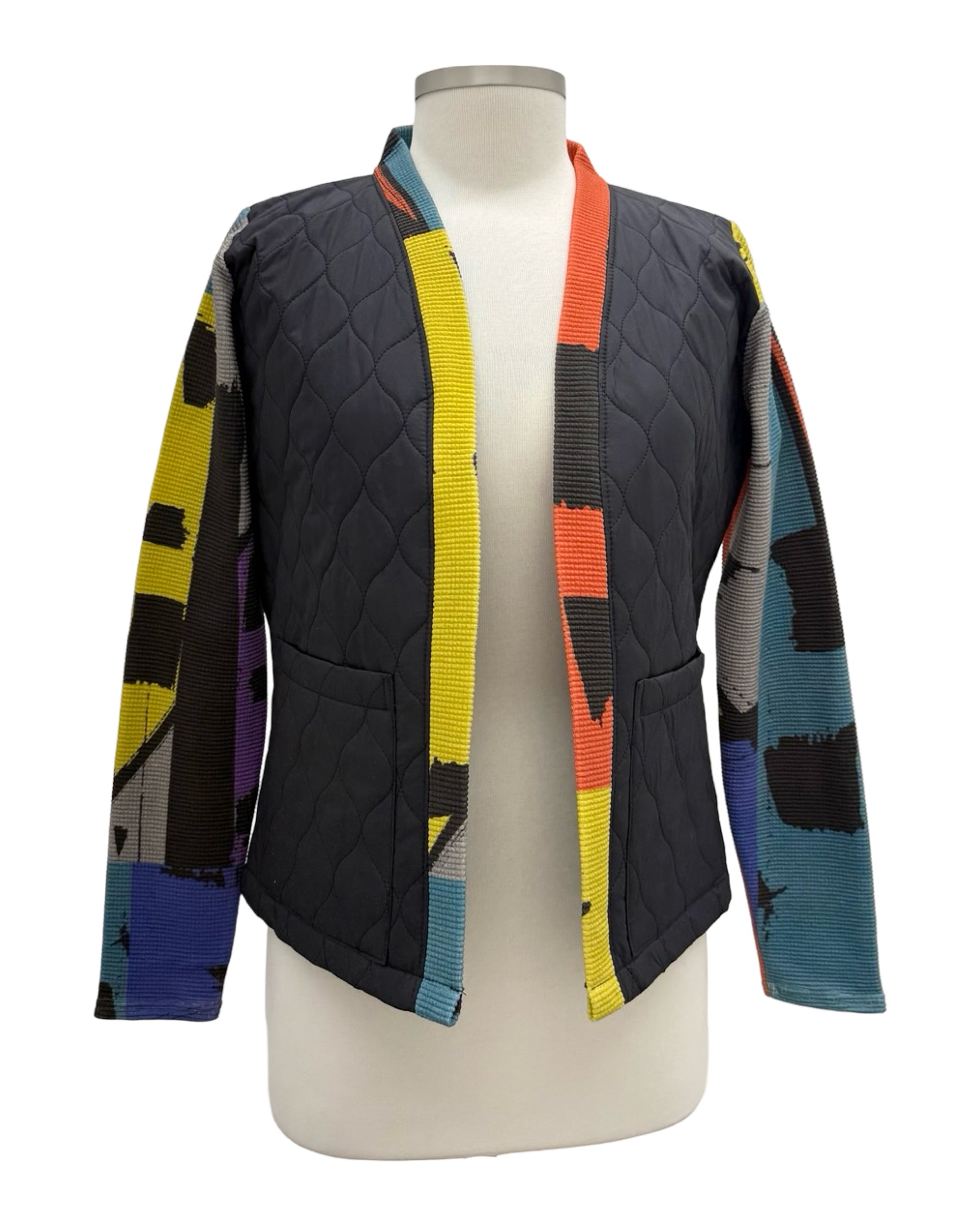 Andrea Geer 2 POCKET SHORT QUILT JACKET