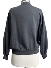 Load image into Gallery viewer, Suzy D London CROP ZIP SWEAT JACKET
