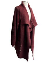 Load image into Gallery viewer, Cynthia Ashby HOLEY FRANK CARDI
