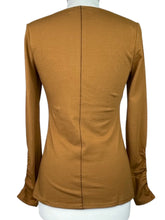 Load image into Gallery viewer, Liv by Habitat LONG SLEEVE RUSCH TEE
