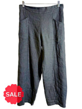 Load image into Gallery viewer, Blueberry BARREL PANT LINEN - Originally $119
