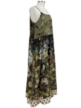 Load image into Gallery viewer, Market of Stars BEES SLIP DRESS
