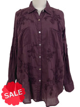 Load image into Gallery viewer, Caite EMBROIDERED TISSUE COTTON SHIRT JO - ORIGINALLY $125
