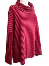 Load image into Gallery viewer, Cut Loose FLEECE STRIPE COWL
