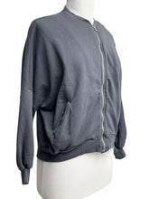 Load image into Gallery viewer, Suzy D London CROP ZIP SWEAT JACKET
