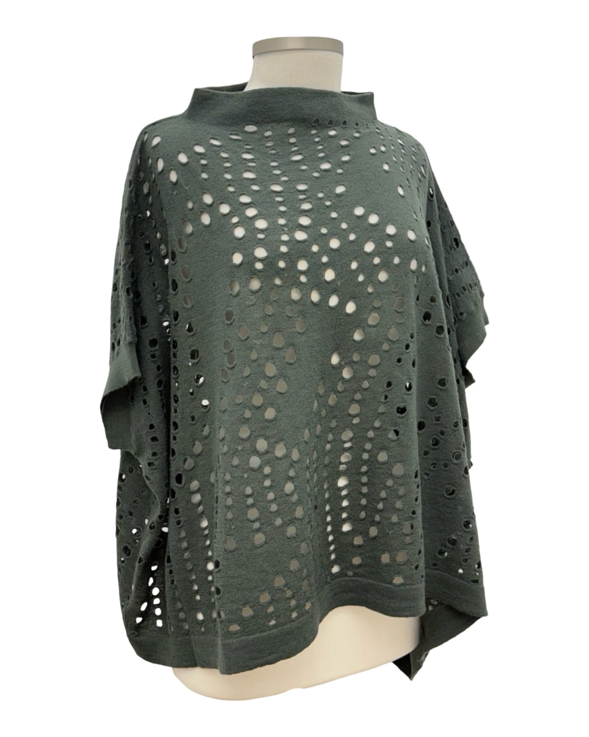 Moyuru OVERSIZE HOLEY SLOUCH SWEATER
