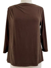 Load image into Gallery viewer, Cut Loose TENCEL PLEAT NECK TOP
