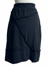 Load image into Gallery viewer, Cynthia Ashby VERA SEAM SHORT SKIRT
