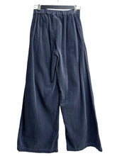 Load image into Gallery viewer, Cut Loose CORD WIDE LEG PANT
