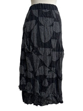 Load image into Gallery viewer, Chalet CRINKLE REVERSIBLE SKIRT
