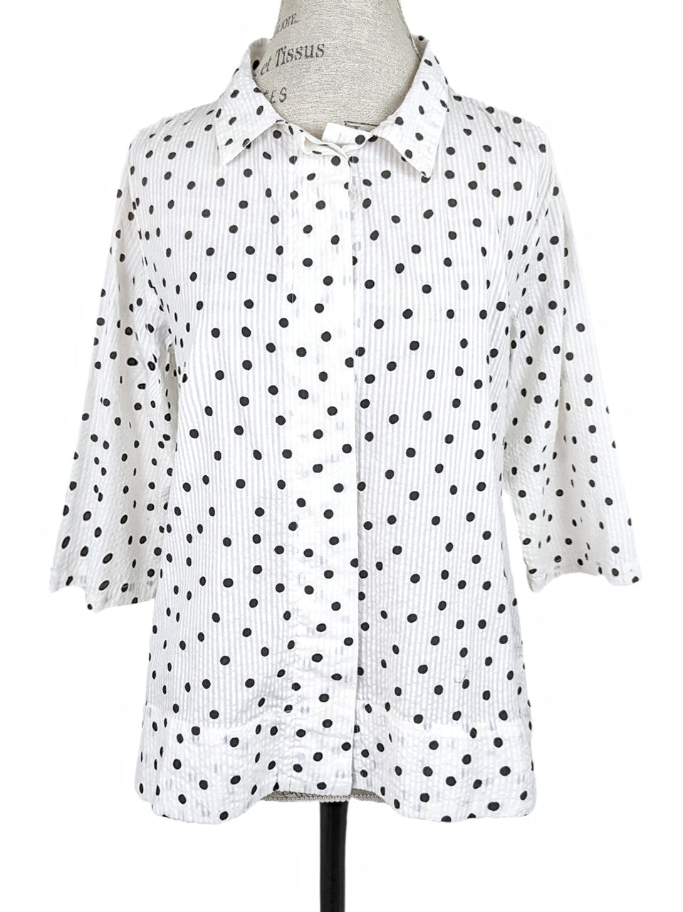 Tulip DOT SEERSUCKER BLOUSE