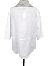 Load image into Gallery viewer, Chalet LINEN 2 POCKET SEAM BLOUSE-Originally $149
