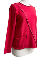 Load image into Gallery viewer, Fenini FLEECE ASYMETRICAL TOP
