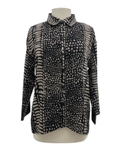 Load image into Gallery viewer, Olivia by Habitat CREPE STONE BLOUSE
