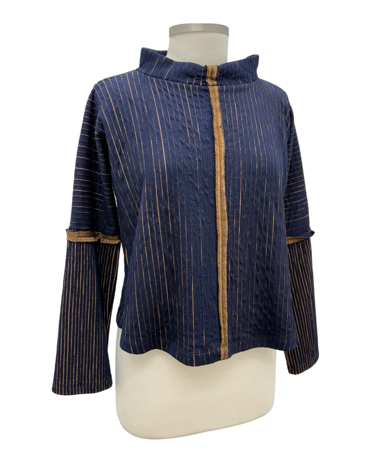 Ozai N Ku LONGSLEEVE MOCK TOP