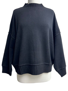 Suzy D London RIBBED TURTLENECK CUFF HEM SWEATER