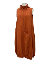 Load image into Gallery viewer, Moonlight WIRE COLLAR SLEEVELESS DRESS
