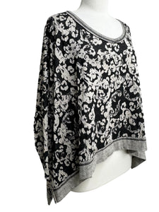 Cut Loose FLORAL JACQUARD V NECK TOP