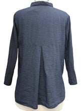 Load image into Gallery viewer, Cut Loose CROP EASY SHIRT
