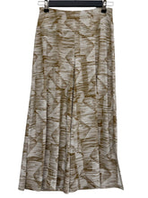 Load image into Gallery viewer, Sympli SIDE SLIT CAPRI - Originally $205 🔵
