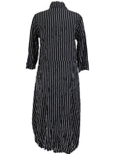 Load image into Gallery viewer, Shana SNAP FRONT STRIPE DRESS
