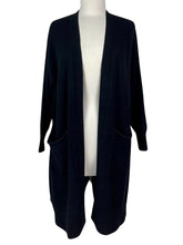 Load image into Gallery viewer, Amazing Women LONG CARDI 2 POCKET SWEATER
