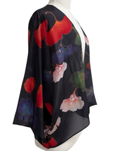 Load image into Gallery viewer, Cocoon House SILK NOIR SHORT KIMONO
