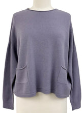 Load image into Gallery viewer, Amazing Women 2 POCKET CREW PULLOVER SWEATER
