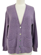 Load image into Gallery viewer, Amazing Women V NECK CARDIGAN
