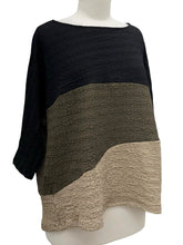 Load image into Gallery viewer, Inoah 3 WAY DROP SLEEVE TOP
