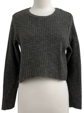 Load image into Gallery viewer, Cut Loose CURVE CROP SWEATER
