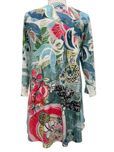 Load image into Gallery viewer, Inoah ALINE 3/4 SLEEVE PRINT TOP TRANQUILITY
