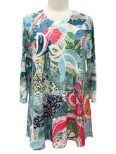 Load image into Gallery viewer, Inoah ALINE 3/4 SLEEVE PRINT TOP TRANQUILITY
