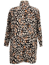 Load image into Gallery viewer, Habitat HIDDEN PLACKET BLOUSE

