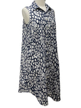 Load image into Gallery viewer, Habitat SLEEVELESS SHIFT DRESS
