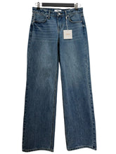 Load image into Gallery viewer, Just Black Denim TINT RELAXED STRAIGHT LEG
