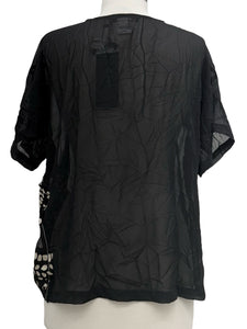 Alembika SHORT SLEEVE APPLIQUE TOP