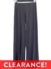 Load image into Gallery viewer, Fenini PLEAT PANT - ORIGINALLY $139
