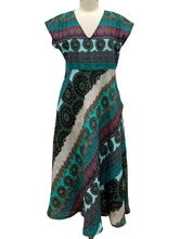 Load image into Gallery viewer, Foil CAP SLEEVE V NECK DRESS
