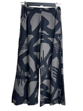 Load image into Gallery viewer, Porto WIDE LEG PRINT PANT
