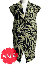 Load image into Gallery viewer, Chalet POCKET VEST PRINT BRIMSLEY - Originally $199
