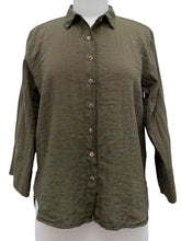 Load image into Gallery viewer, Cut Loose CROP EASY SHIRT

