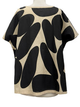 Load image into Gallery viewer, Vanité CAP SLEEVE TOPPER
