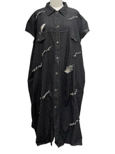 Load image into Gallery viewer, Vanité LONG DENIM VEST
