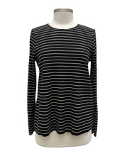 Load image into Gallery viewer, Fenini PLEAT LONG SLEEVE CREW TOP
