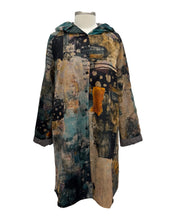 Load image into Gallery viewer, Three Potato LONG SNAP COAT REVERSIBLE
