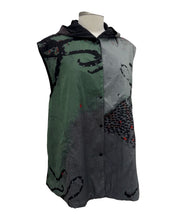 Load image into Gallery viewer, Three Potato SHORT HOOD VEST
