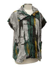 Load image into Gallery viewer, Chalet PARACHUTE VEST
