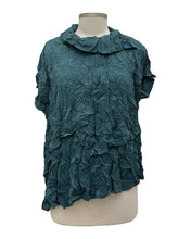 Load image into Gallery viewer, Chalet CRUSH SHORT SLEEVE TOP ANYA

